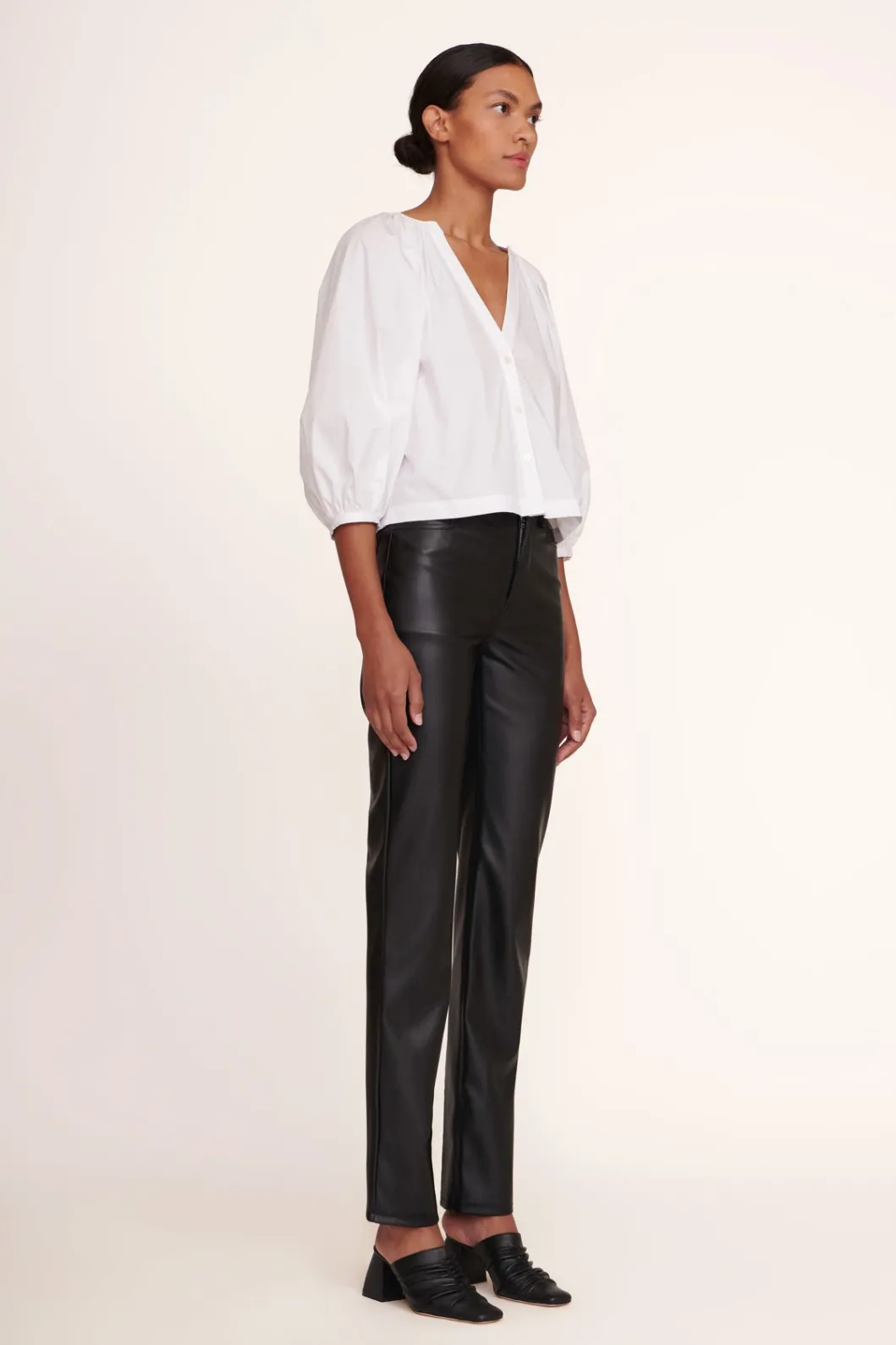 staud__new_dill_top_white_3.webp STAUD | NEW DILL TOP< Tops