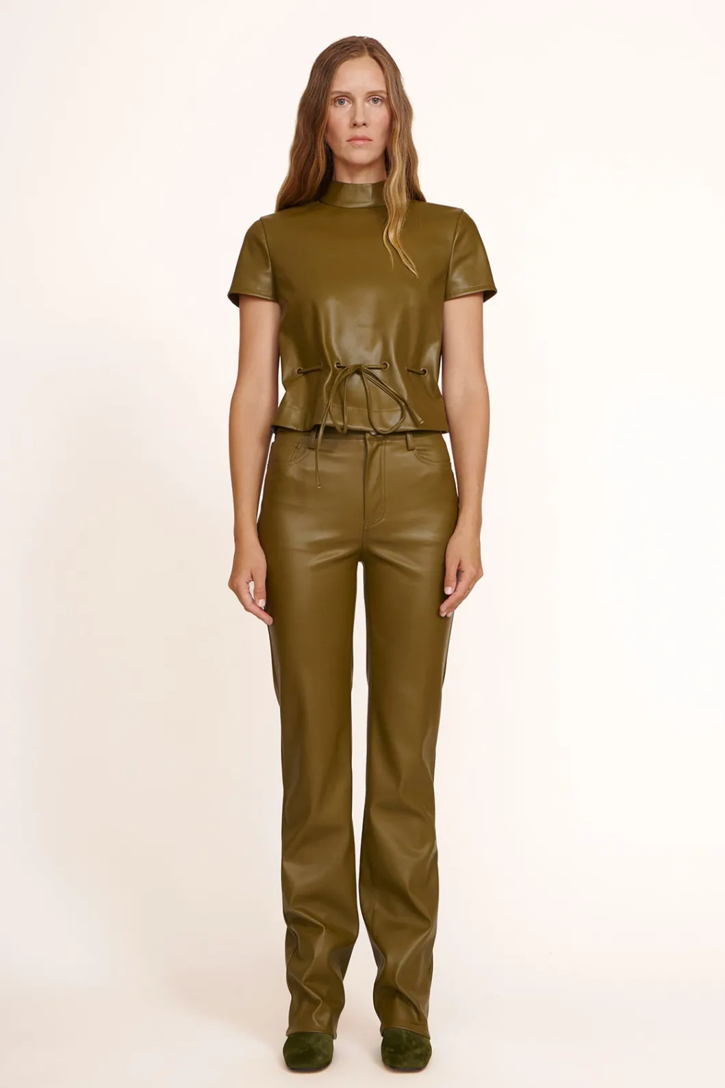 staud_aimee_short_boot_olive_suede_4.webp STAUD AIMEE SHORT BOOT OLIVE SUEDE< Boots