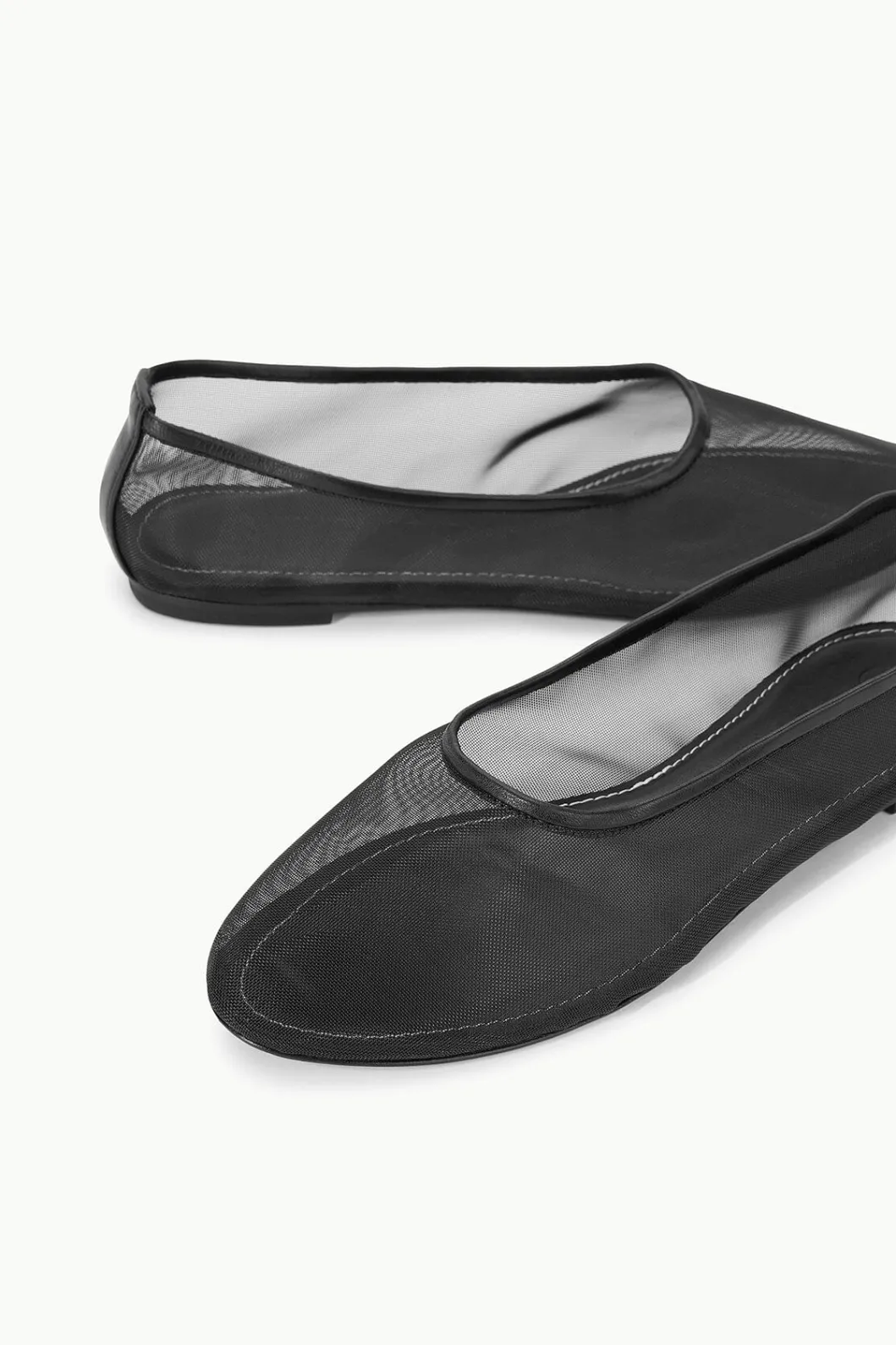 staud_alba_ballet_black_mesh_2.webp STAUD ALBA BALLET BLACK MESH< Mules & Flats