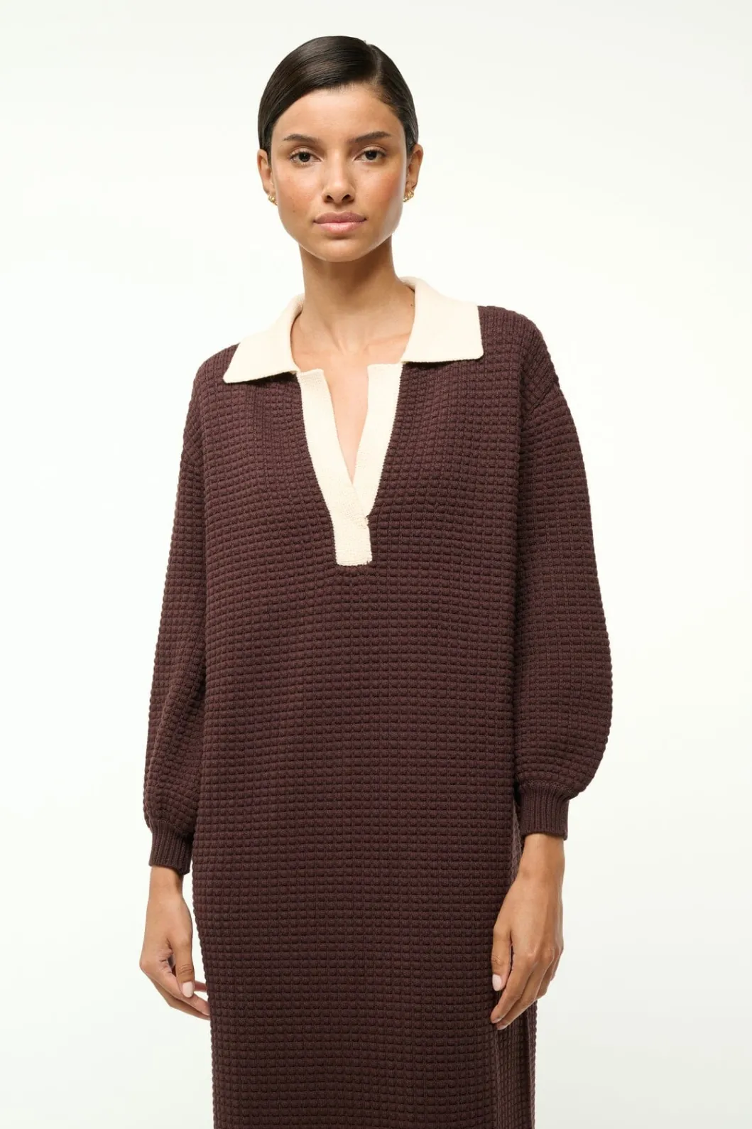 staud_altea_dress_dark_chocolate_ivory_2.webp STAUD ALTEA DRESS DARK CHOCOLATE IVORY< Dresses | Knit Dresses