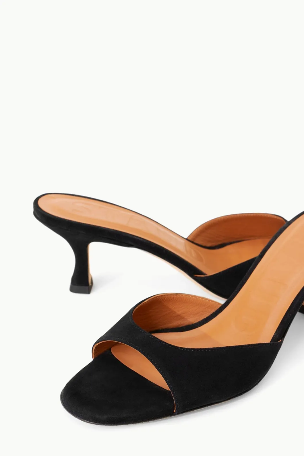 staud_brigitte_mule_black_suede_4.webp STAUD BRIGITTE MULE BLACK SUEDE< The Evening Edit | Mules & Flats