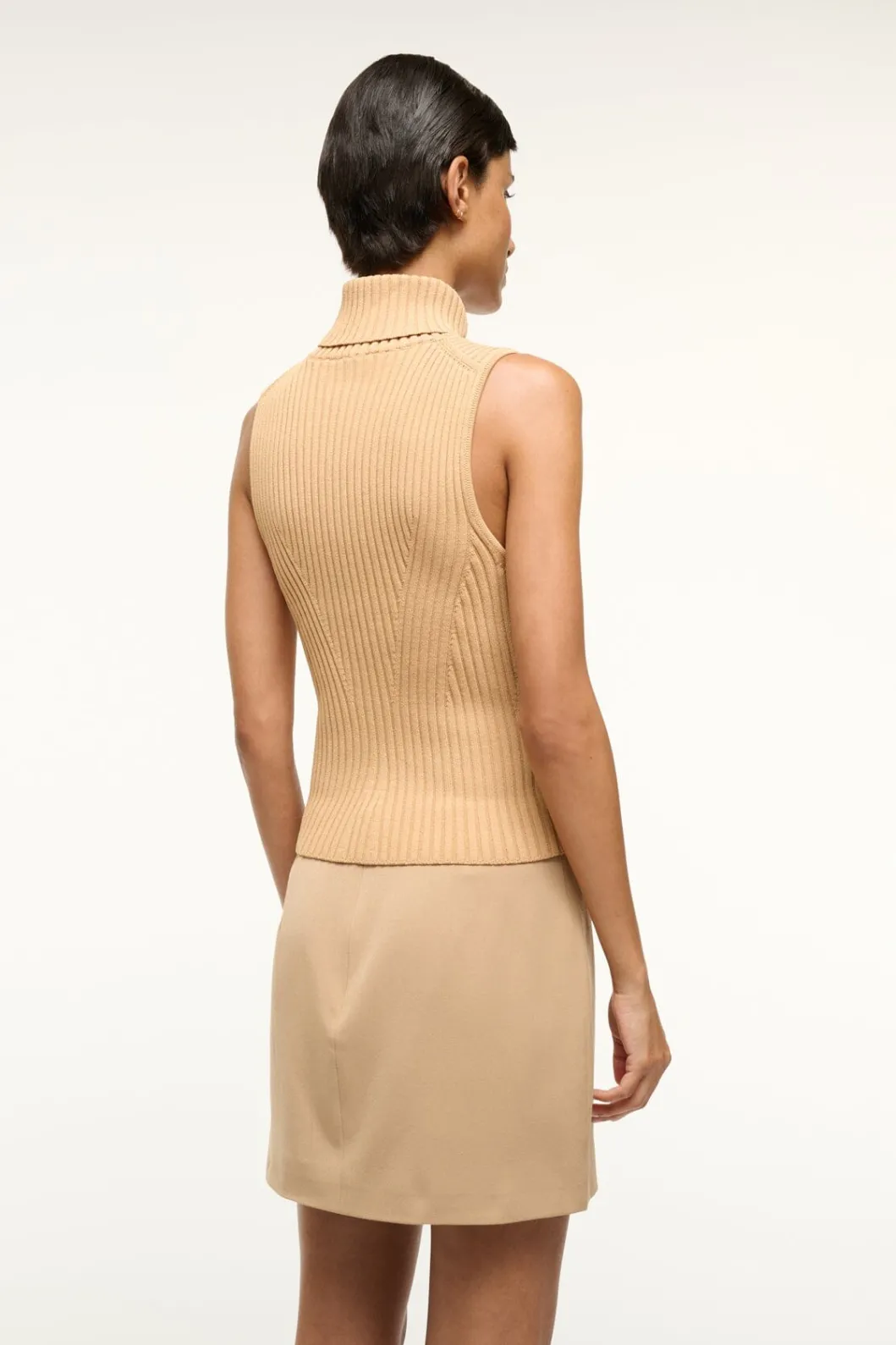 staud_callum_top_camel_3.webp STAUD CALLUM TOP< Tops