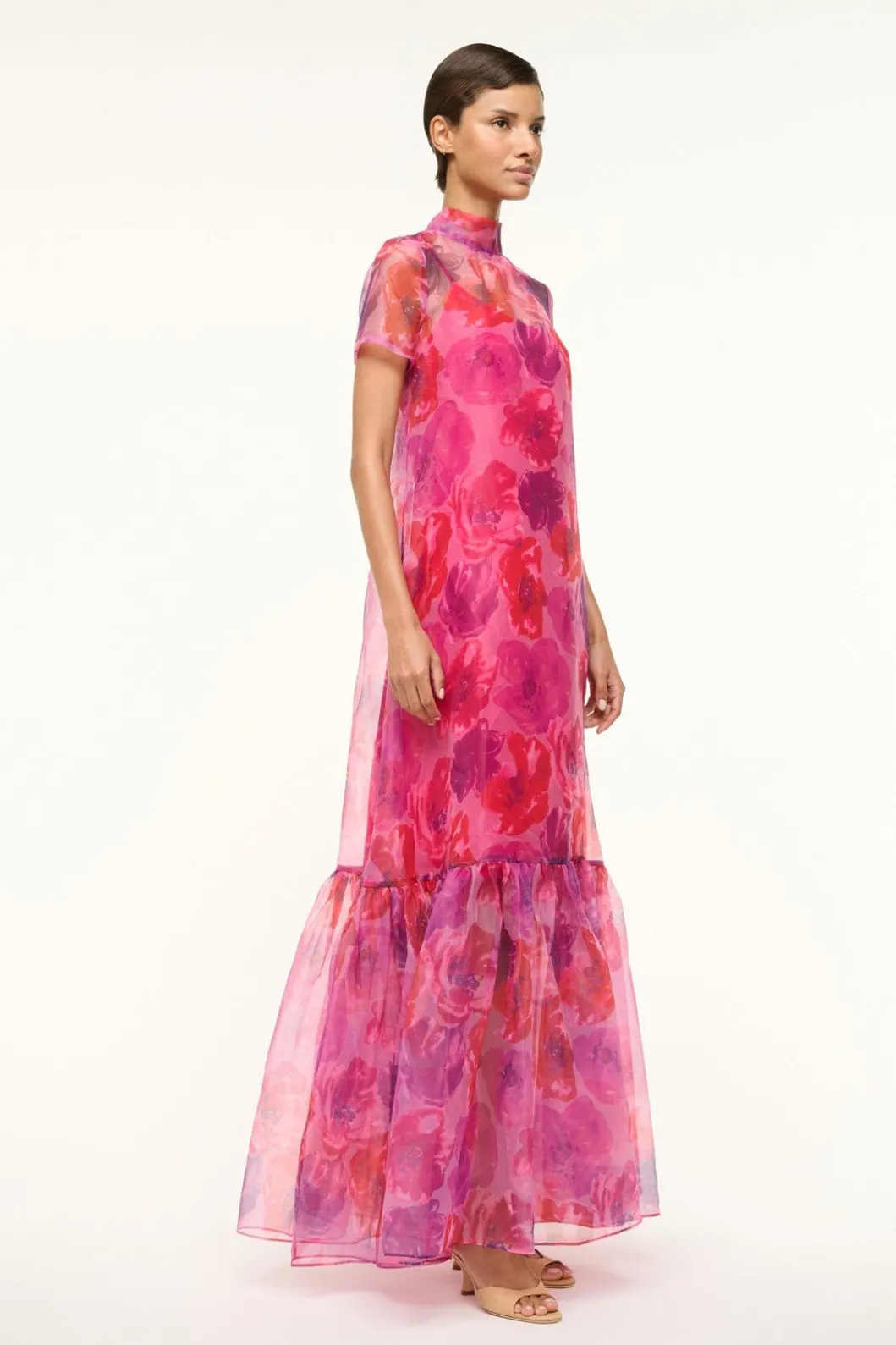 staud_calluna_dress_magenta_painted_floral_2.webp STAUD CALLUNA DRESS MAGENTA PAINTED FLORAL< The Evening Edit | Maxi Dresses