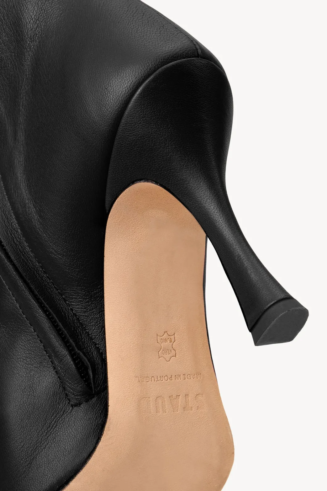 staud_cami_boot_black_7.webp STAUD CAMI BOOT< Boots