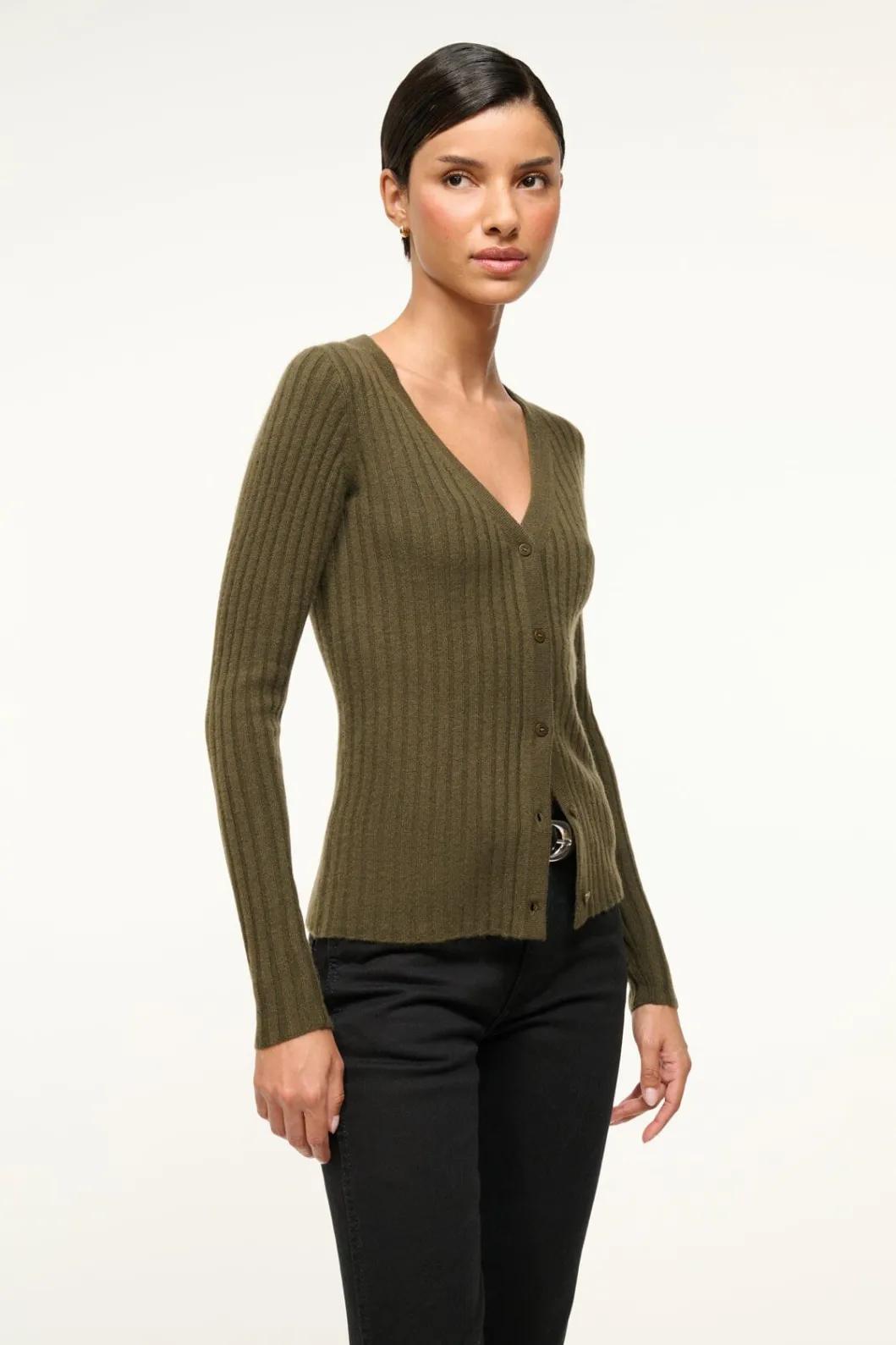 staud_cargo_cashmere_sweater_dark_olive_2.webp STAUD CARGO CASHMERE SWEATER DARK OLIVE< Sweaters