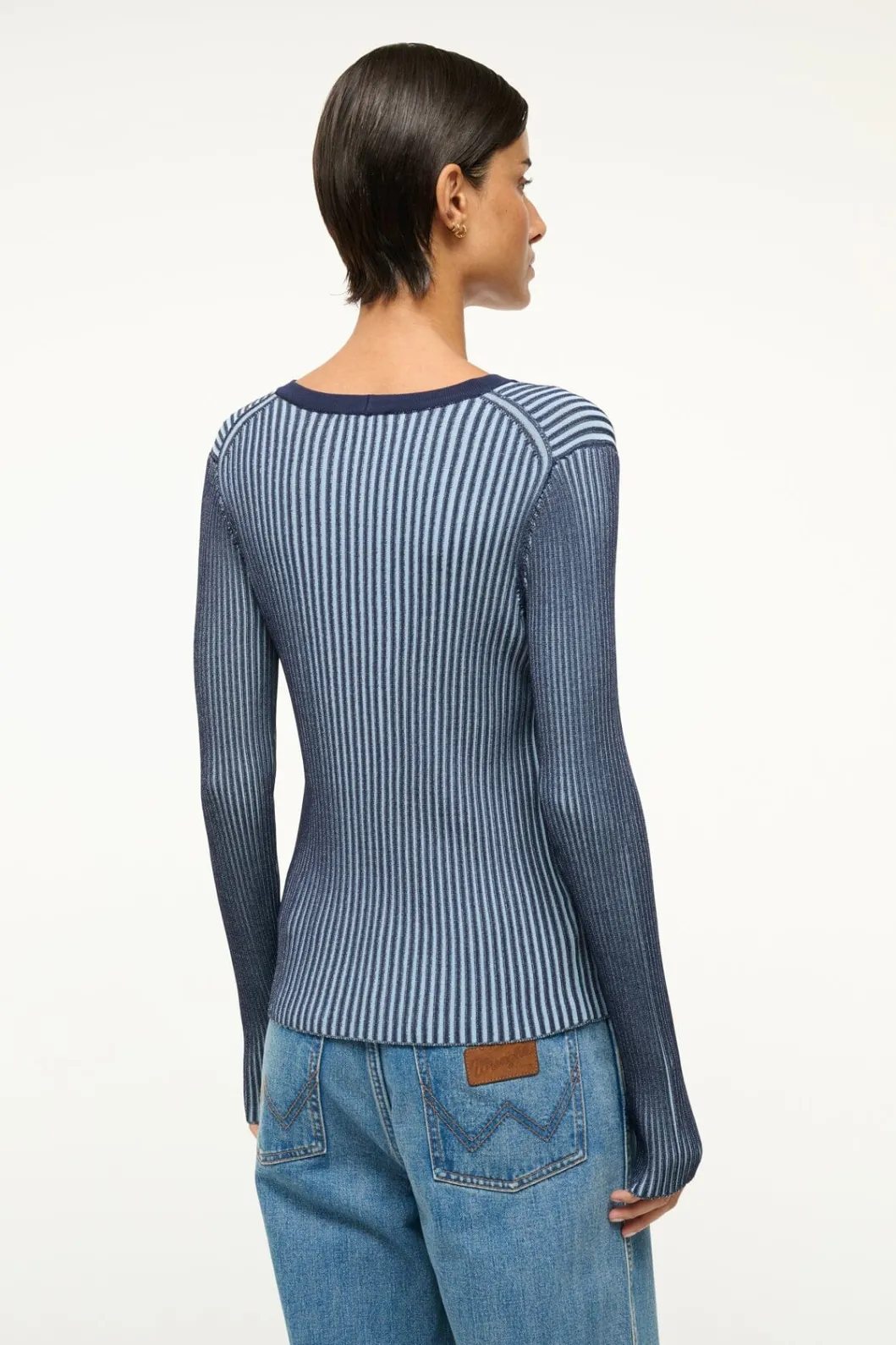 staud_cargo_sweater_navy_clear_blue_2.webp STAUD CARGO SWEATER NAVY CLEAR BLUE< Sweaters