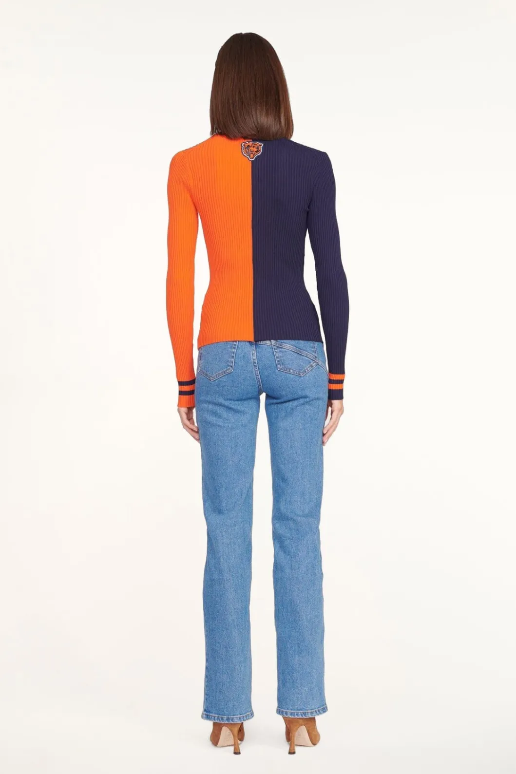 staud_cargo_sweater_x_nfl_bears_2.webp STAUD CARGO SWEATER X NFL< Tops