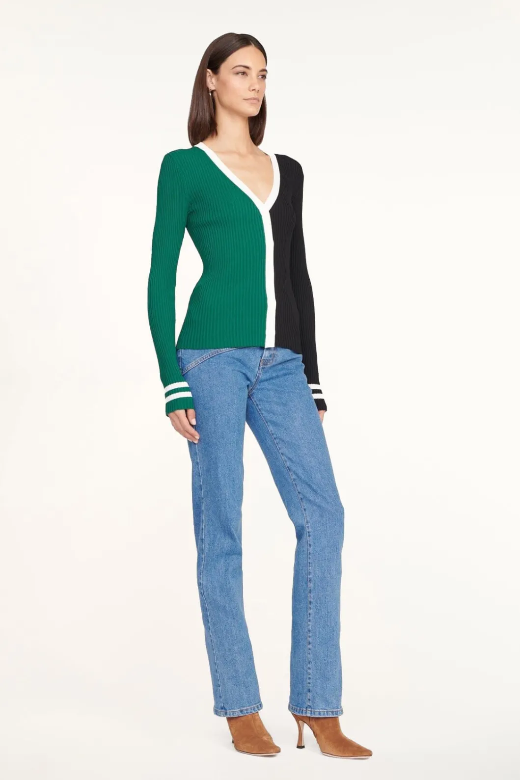 staud_cargo_sweater_x_nfl_jets_2.webp STAUD CARGO SWEATER X NFL< Tops