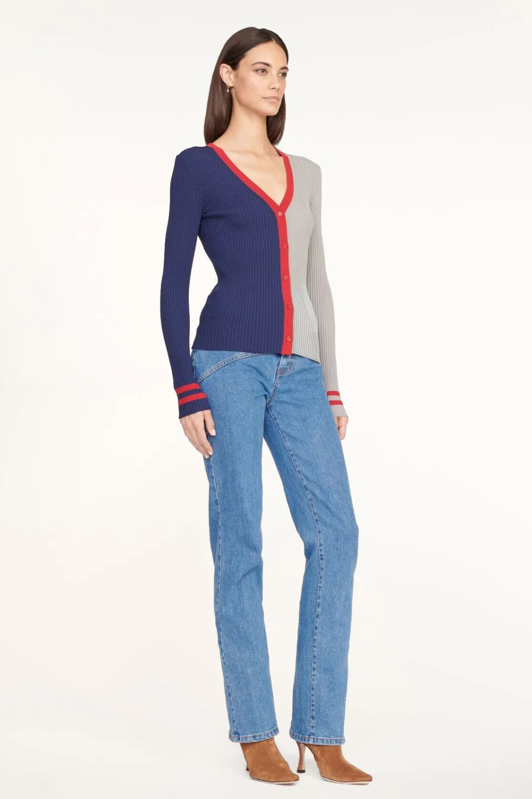 staud_cargo_sweater_x_nfl_patriots_2.webp STAUD CARGO SWEATER X NFL< Tops