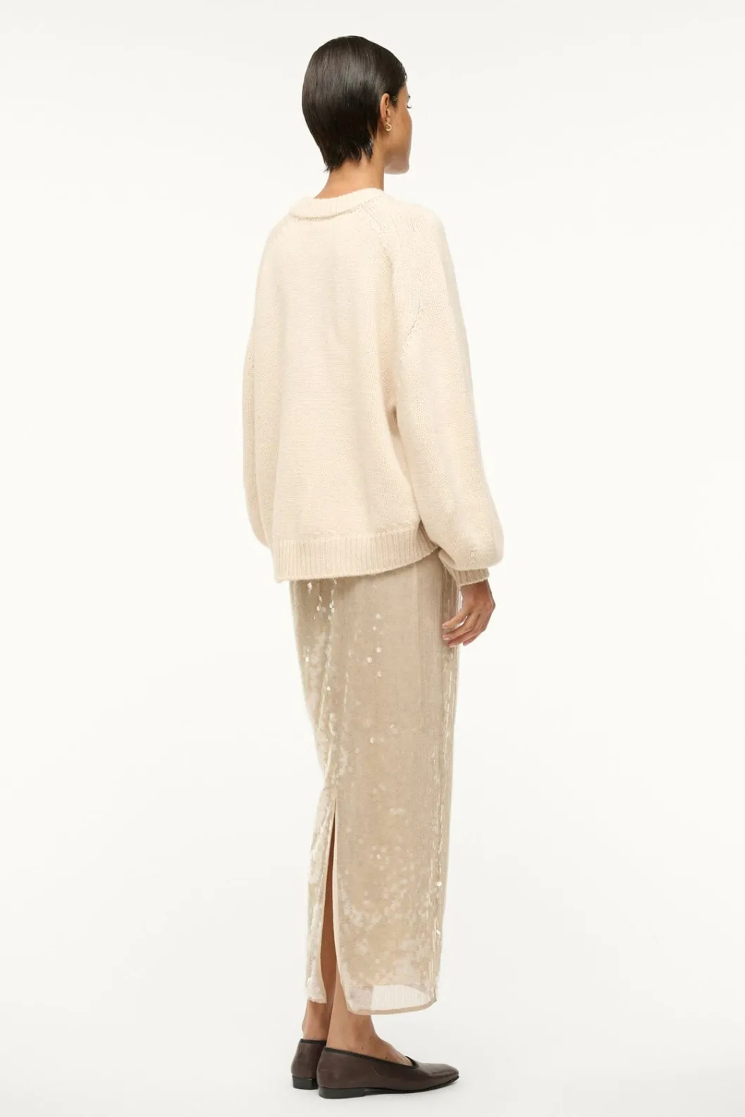 staud_casey_skirt_moon_3.webp STAUD CASEY SKIRT< Skirts | The Evening Edit