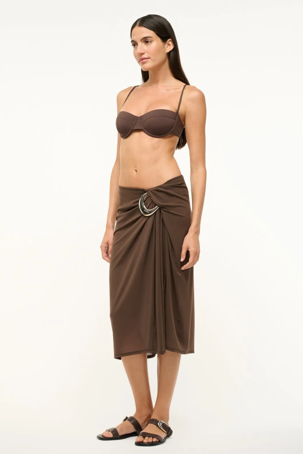 staud_chiara_skirt_dark_chocolate_2.webp STAUD CHIARA SKIRT DARK CHOCOLATE< Swim | Cover-ups