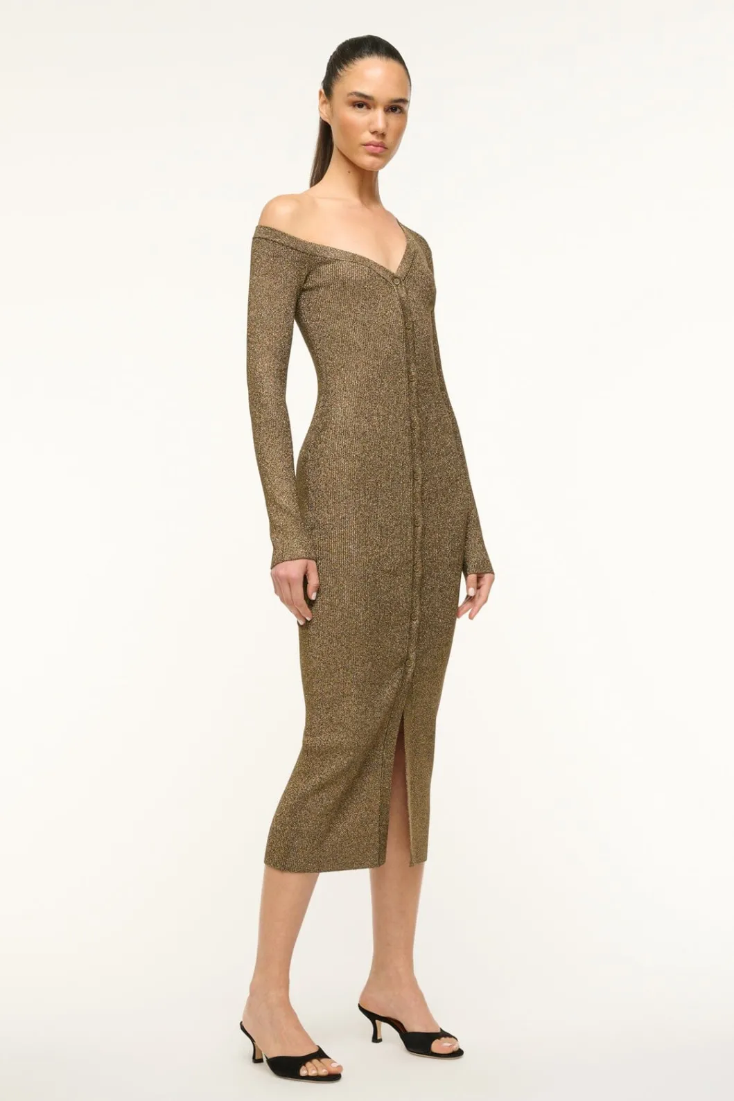 staud_craftsman_sweater_dress_metallic_gold_2.webp STAUD CRAFTSMAN SWEATER DRESS METALLIC GOLD< Dresses | Knit Dresses