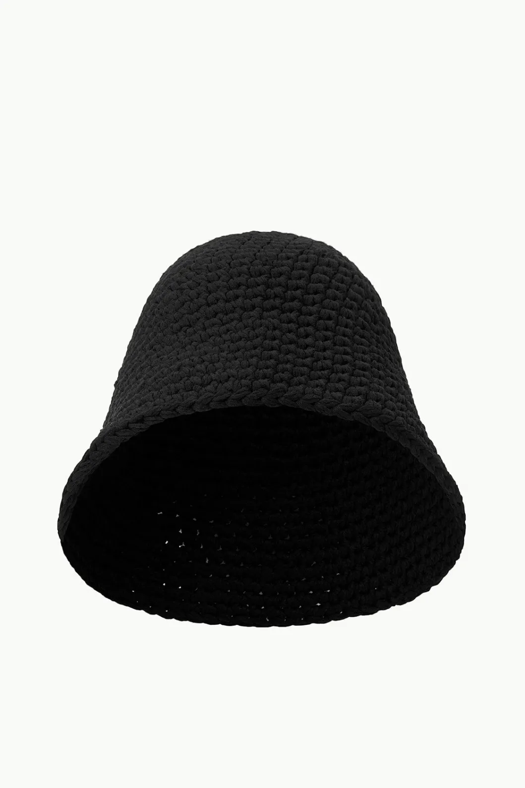 staud_crochet_hat_black_2.webp STAUD CROCHET HAT< Swim | Accessories