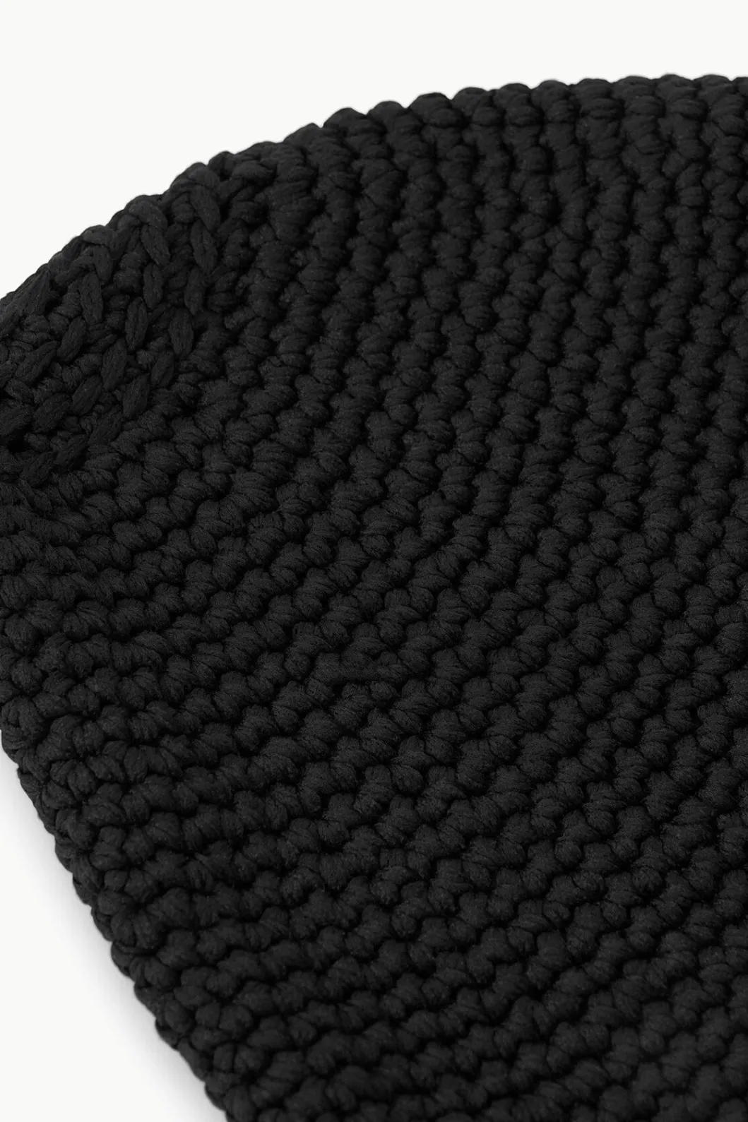 staud_crochet_hat_black_4.webp STAUD CROCHET HAT< Swim | Accessories