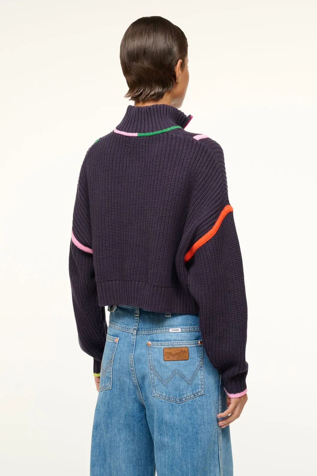 staud_cropped_hampton_sweater_navy_multi_2.webp STAUD CROPPED HAMPTON SWEATER NAVY MULTI< Sweaters