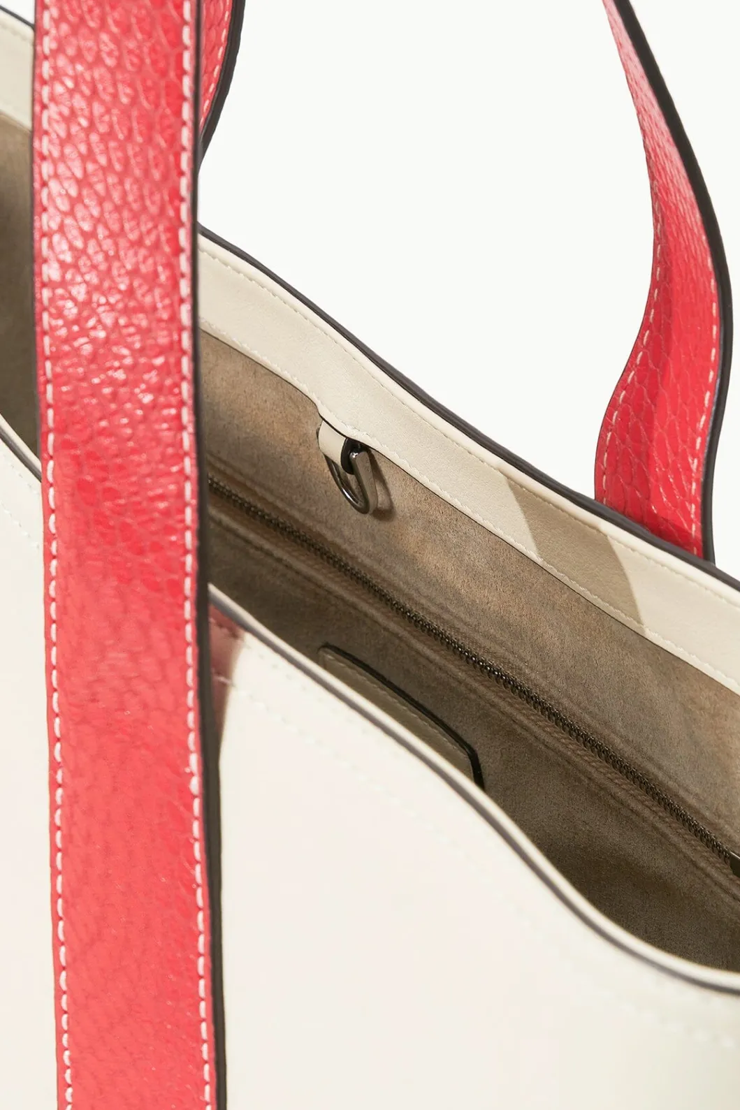 staud_custom_allora_tote_cream_red_rose_3.webp STAUD CUSTOM ALLORA TOTE CREAM RED ROSE< Totes | Custom Handbags