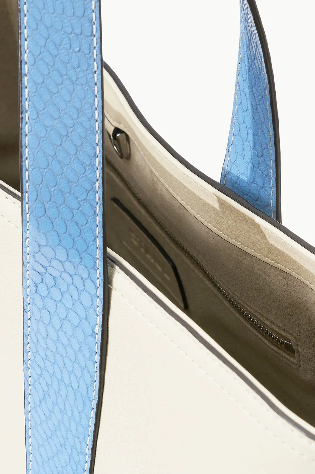 staud_custom_allora_tote_cream_staud_blue_3.webp STAUD CUSTOM ALLORA TOTE CREAM BLUE< Custom Handbags | Totes