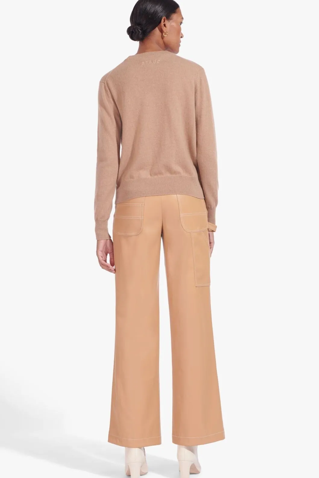 staud_custom_cashmere_crewneck_sweater__camel_4.webp STAUD CUSTOM CASHMERE CREWNECK SWEATER | < Custom Clothing