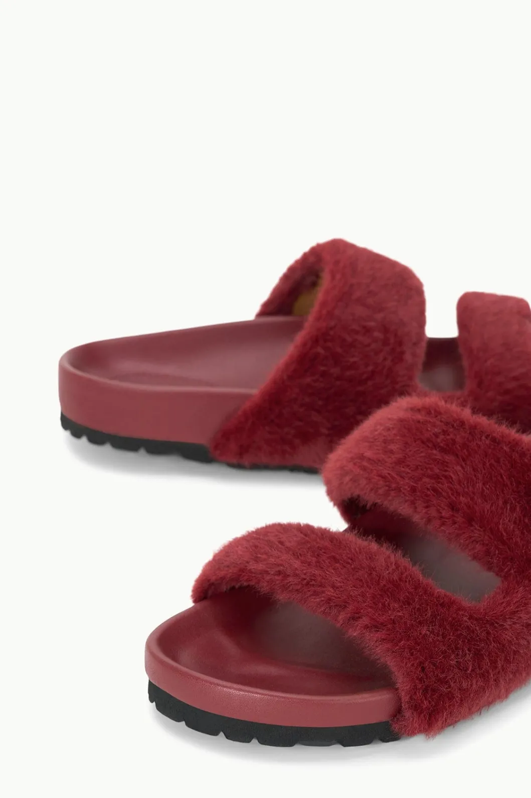 staud_cyprus_slide_pinot_6.webp STAUD CYPRUS SLIDE< Mules & Flats | Sandals