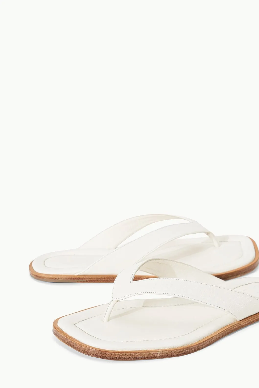 staud_dante_thong_slide_paper_3.webp STAUD DANTE THONG SLIDE< Swim | Sandals