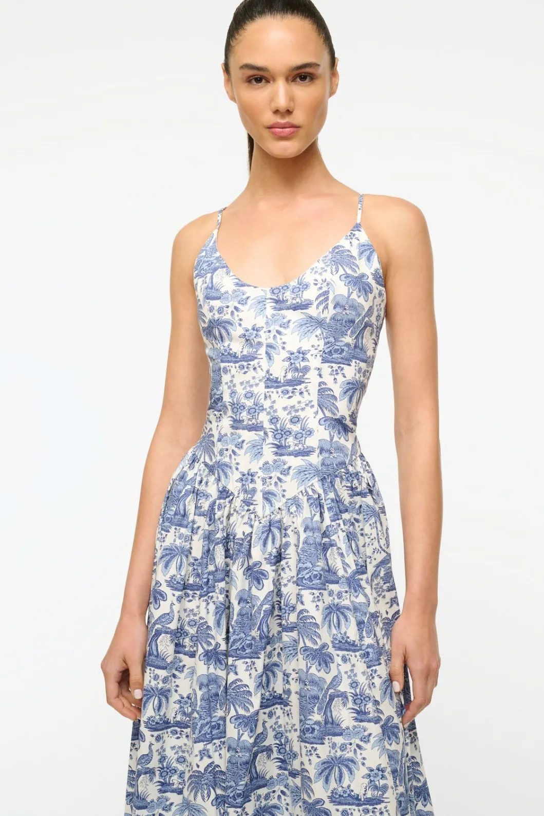 staud_dena_dress_blue_toile_3.webp STAUD DENA DRESS BLUE TOILE< Maxi Dresses | Dresses