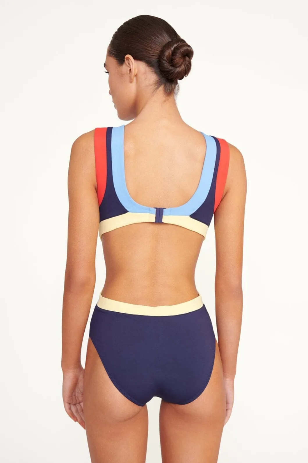 staud_dolce_one_piece_navy_colorblock__2.webp STAUD DOLCE ONE PIECE NAVY COLORBLOCK 1< Swim | One Pieces