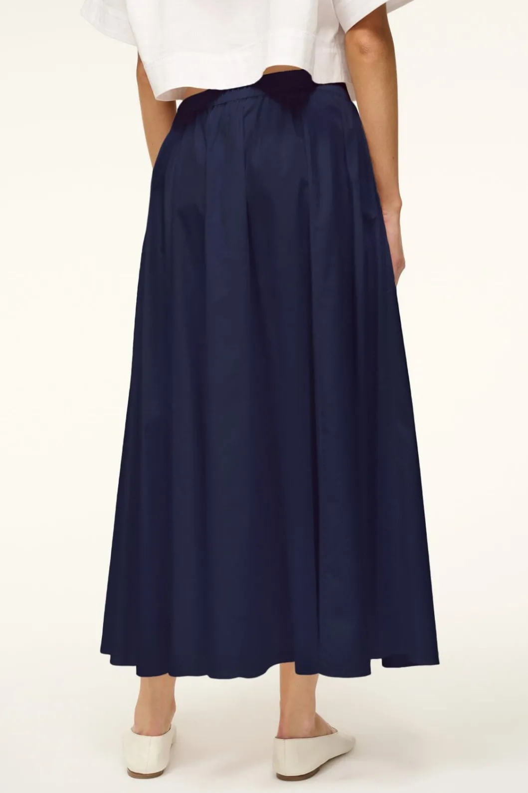 staud_eden_skirt_navy_3.webp STAUD EDEN SKIRT< Skirts