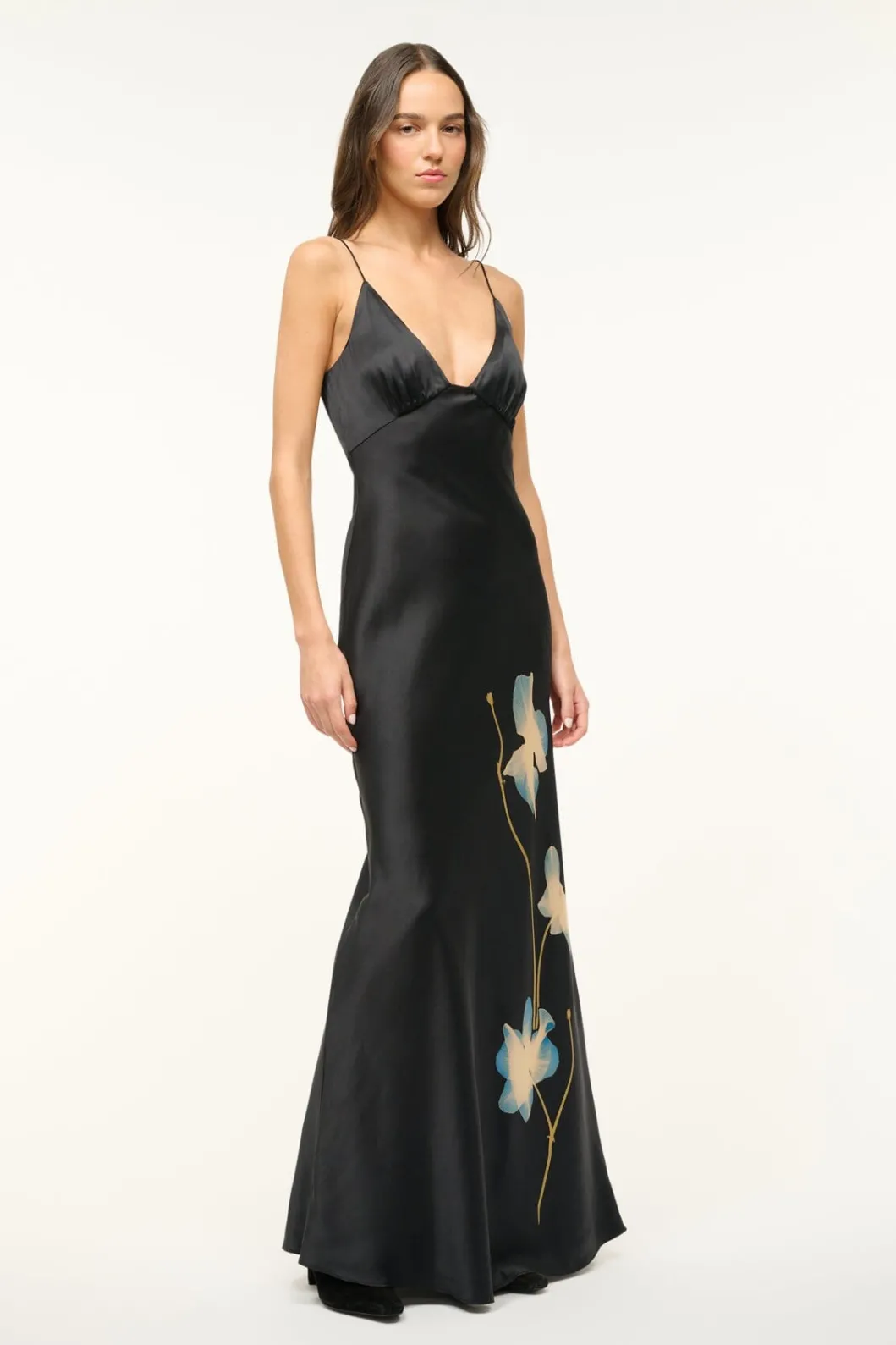staud_hank_dress_botanical_shadows_3.webp STAUD HANK DRESS BOTANICAL SHADOWS< The Evening Edit | Maxi Dresses