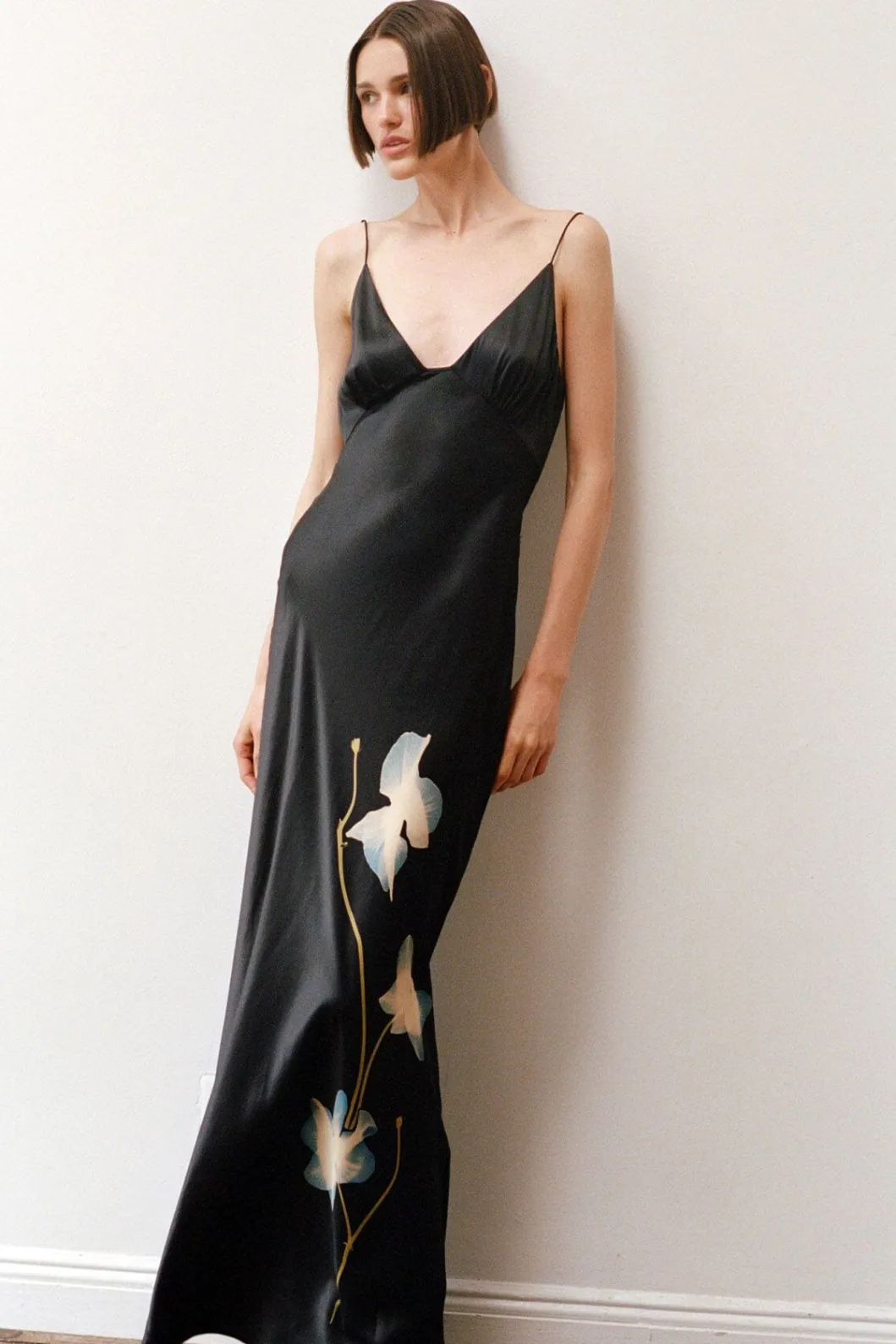 staud_hank_dress_botanical_shadows_4.webp STAUD HANK DRESS BOTANICAL SHADOWS< The Evening Edit | Maxi Dresses