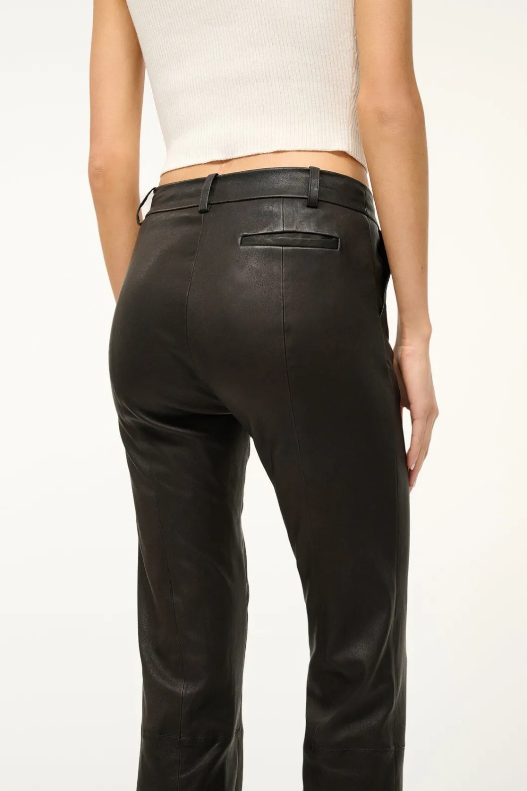 staud_hanover_pant_black_4.webp STAUD HANOVER PANT< Pants & Shorts