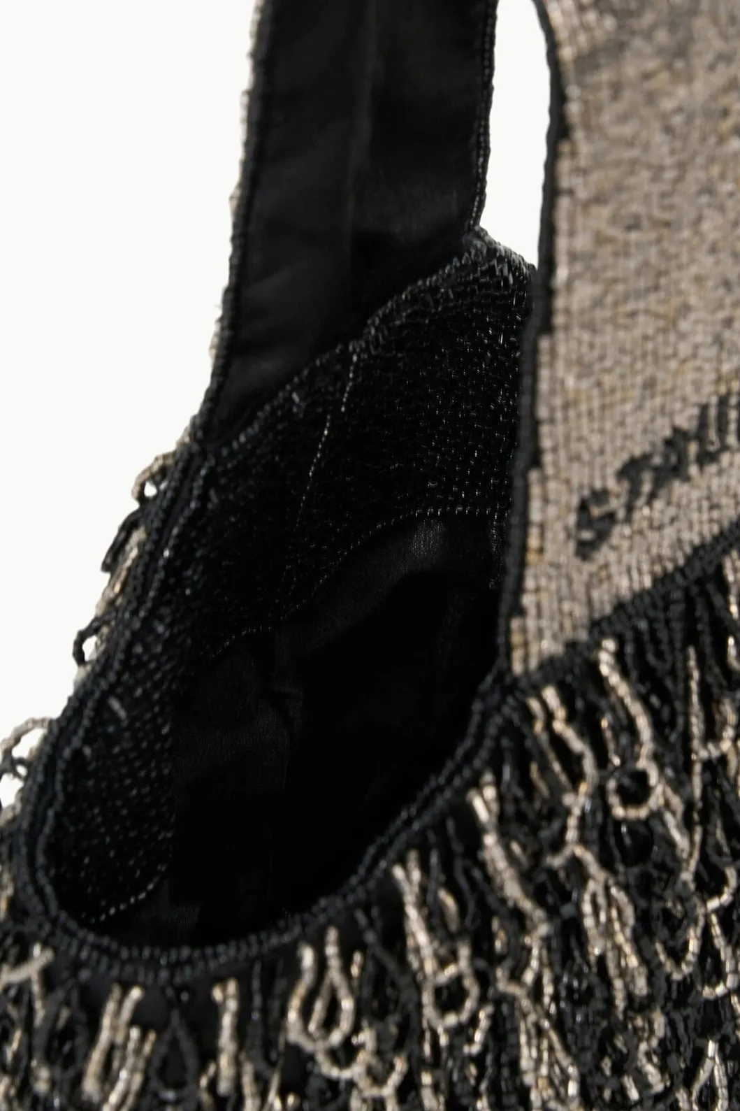 staud_haruko_beaded_bag_black_4.webp STAUD HARUKO BEADED BAG< The Evening Edit | Beaded/novelty