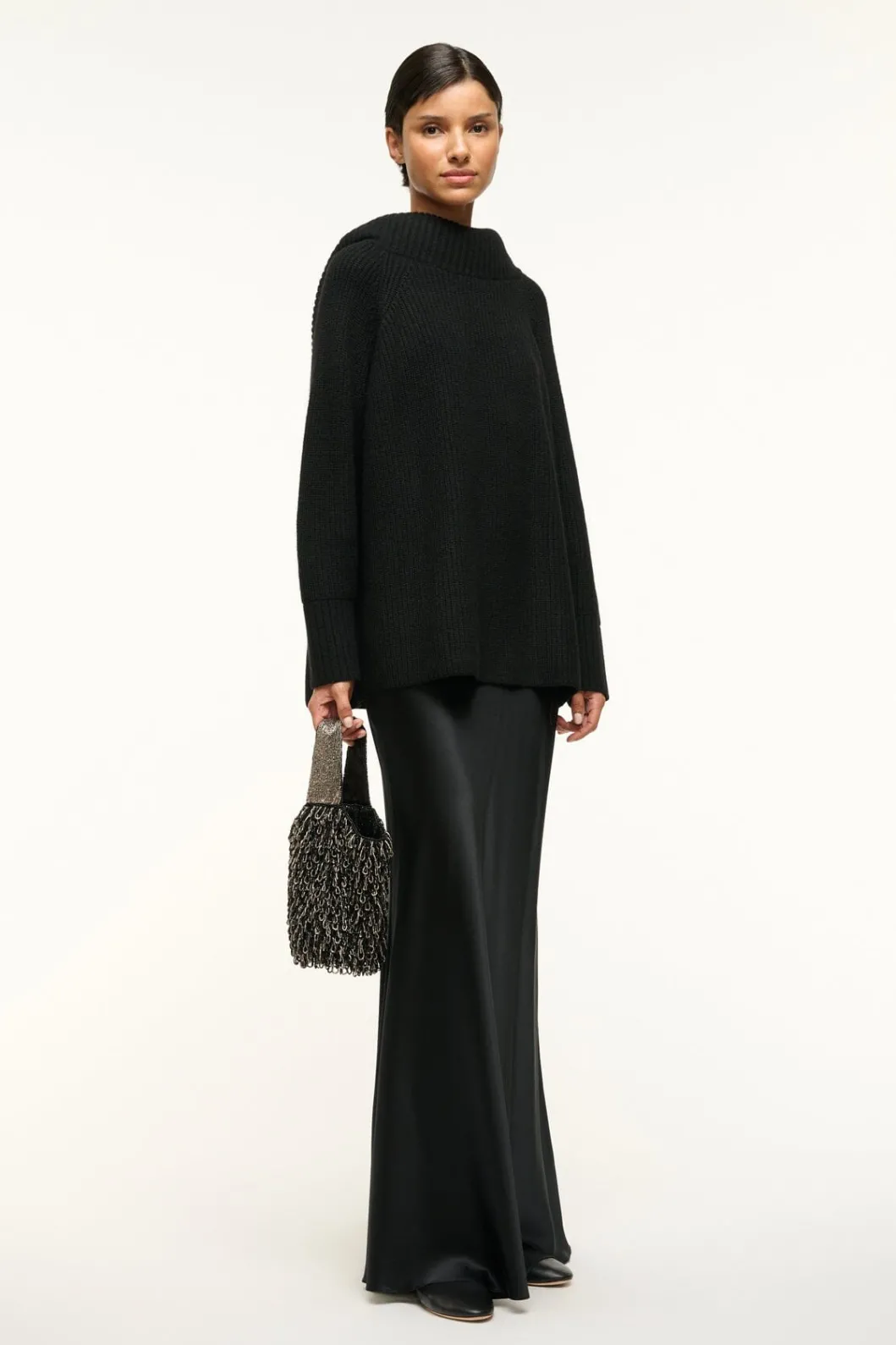 staud_haruko_beaded_bag_black_5.webp STAUD HARUKO BEADED BAG< The Evening Edit | Beaded/novelty