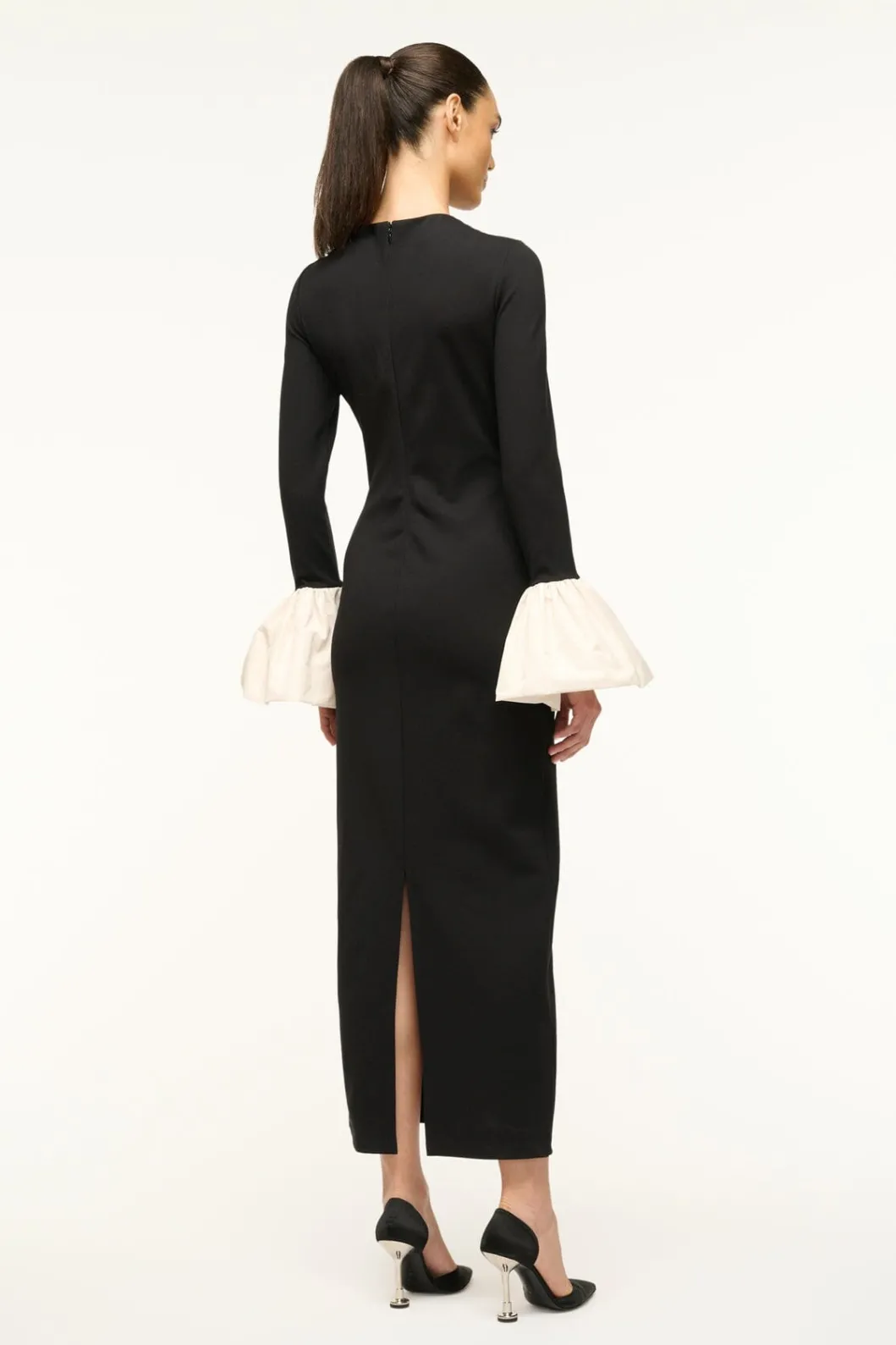 staud_hawthorne_maxi_dress_black_ivory_3.webp STAUD HAWTHORNE MAXI DRESS BLACK IVORY< The Evening Edit | Maxi Dresses