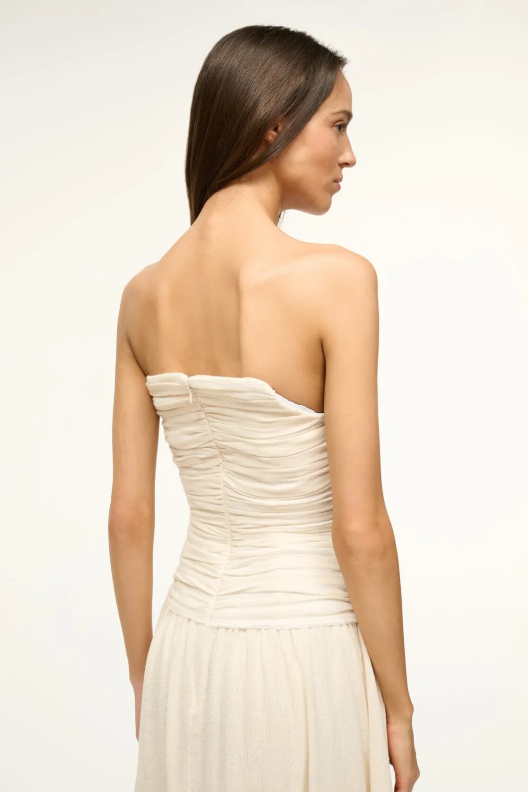 staud_hightide_dress_buttercream_4.webp STAUD HIGHTIDE DRESS< The Evening Edit
