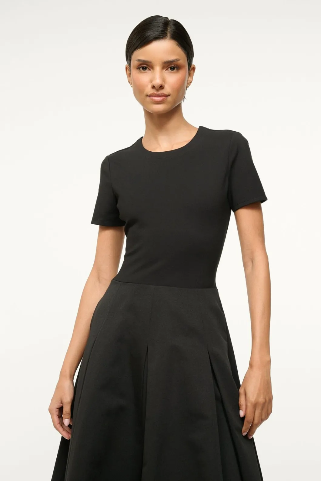 staud_hopper_dress_black_3.webp STAUD HOPPER DRESS< The Evening Edit | Maxi Dresses