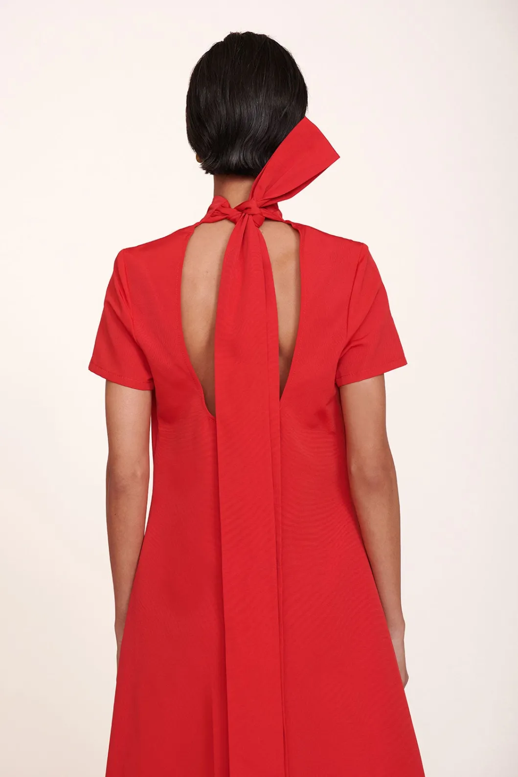 staud_ilana_dress_poinsettia_4.webp STAUD ILANA DRESS< Maxi Dresses | Dresses