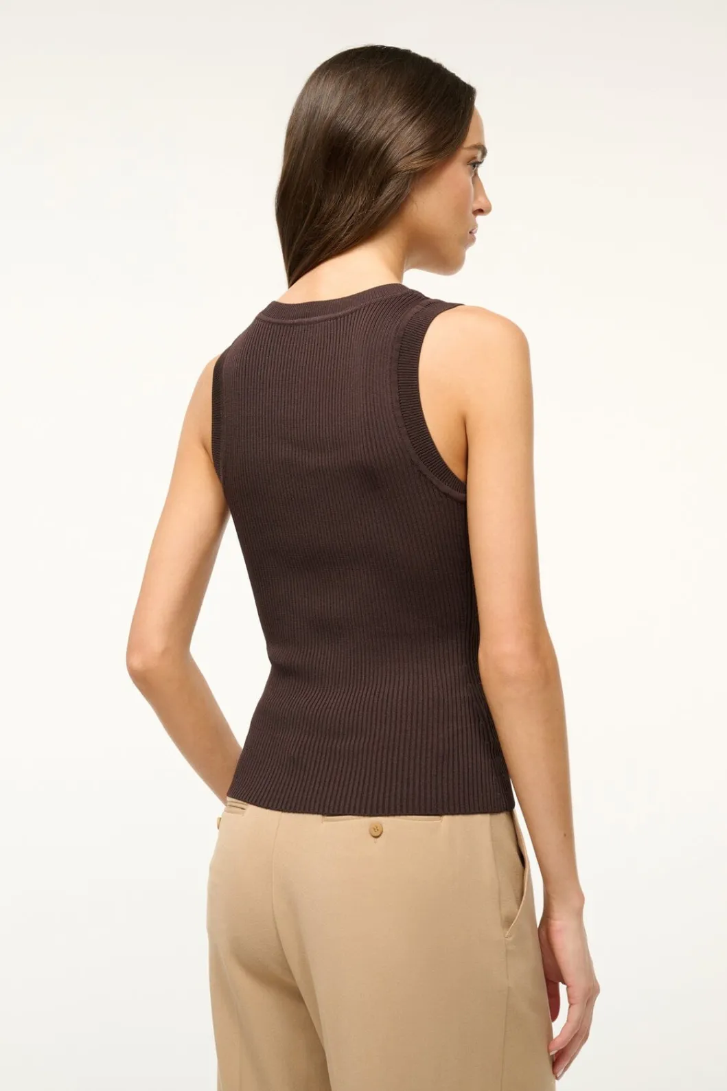 staud_juliette_top_earth_2.webp STAUD JULIETTE TOP< Tops