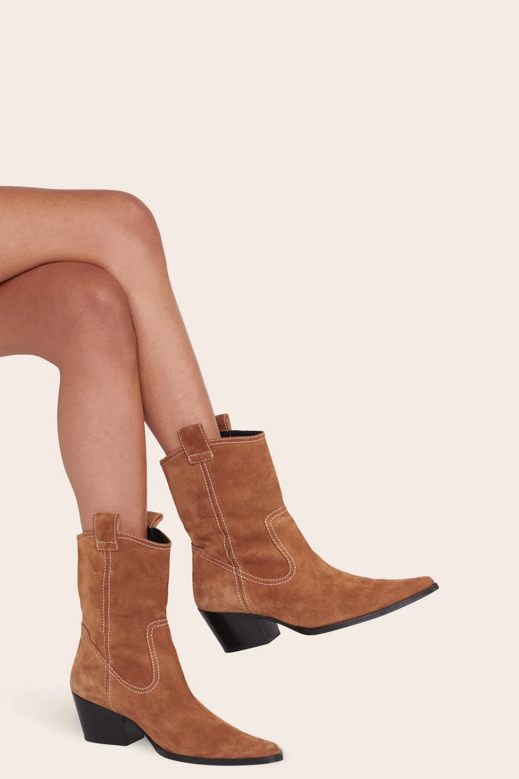 STAUD JUNE BOOT TAN SUEDE< Boots