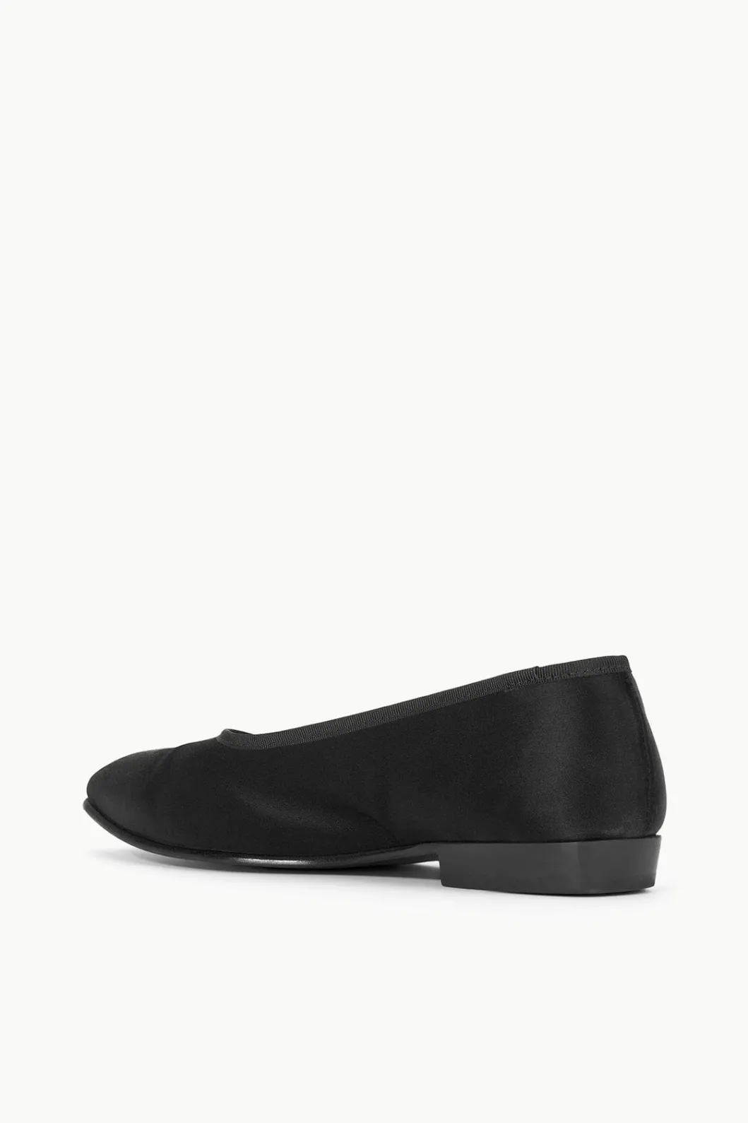 staud_keith_ballet_flat_black_5.webp STAUD KEITH BALLET FLAT< The Evening Edit | Mules & Flats