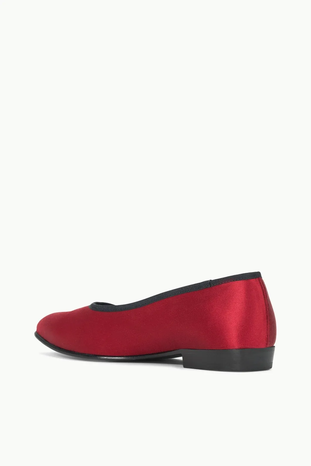 staud_keith_ballet_flat_rouge_4.webp STAUD KEITH BALLET FLAT< The Evening Edit | Mules & Flats