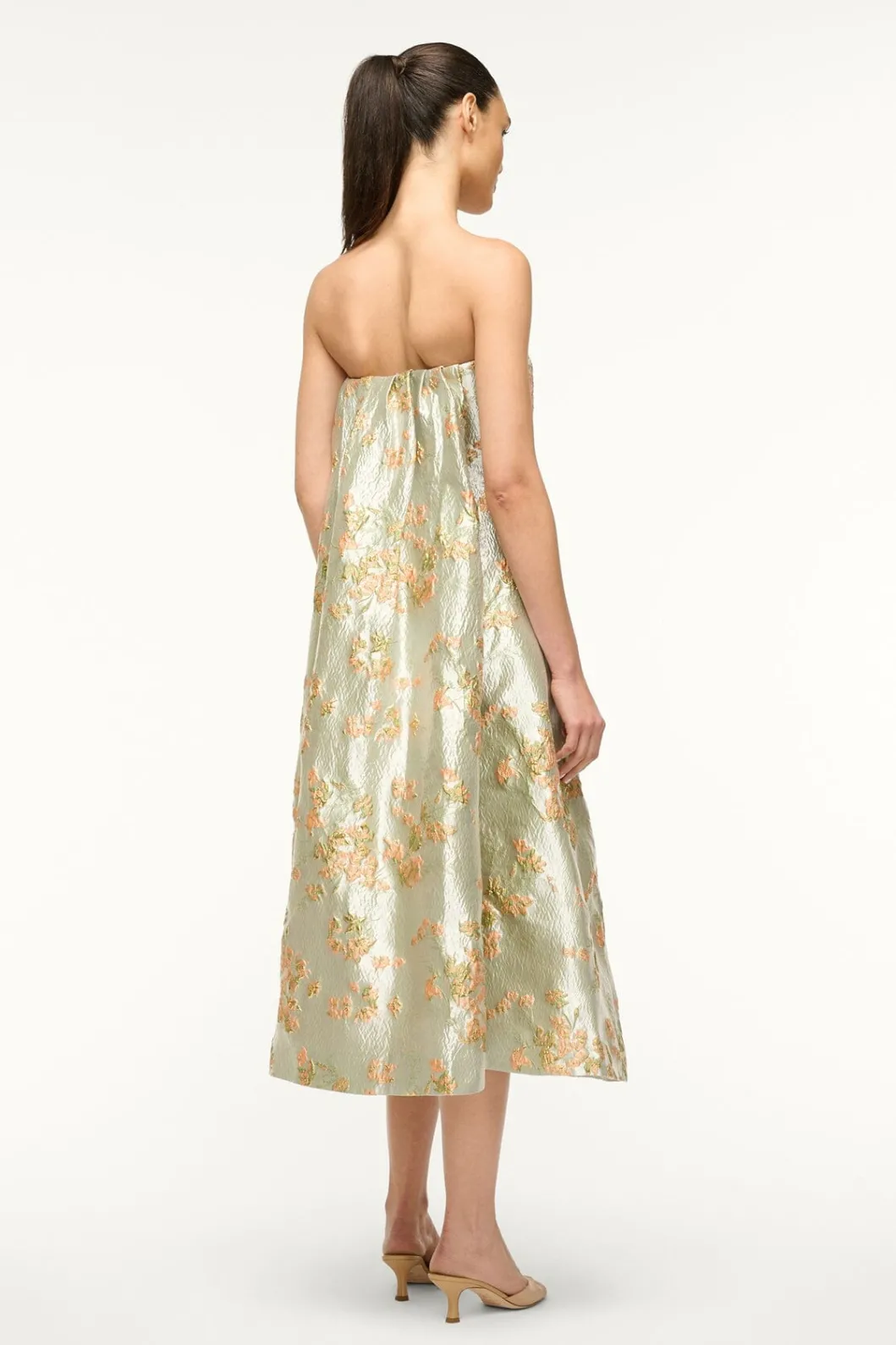 staud_kennedy_dress_metallic_bloom_3.webp STAUD KENNEDY DRESS METALLIC BLOOM< Dresses | The Evening Edit