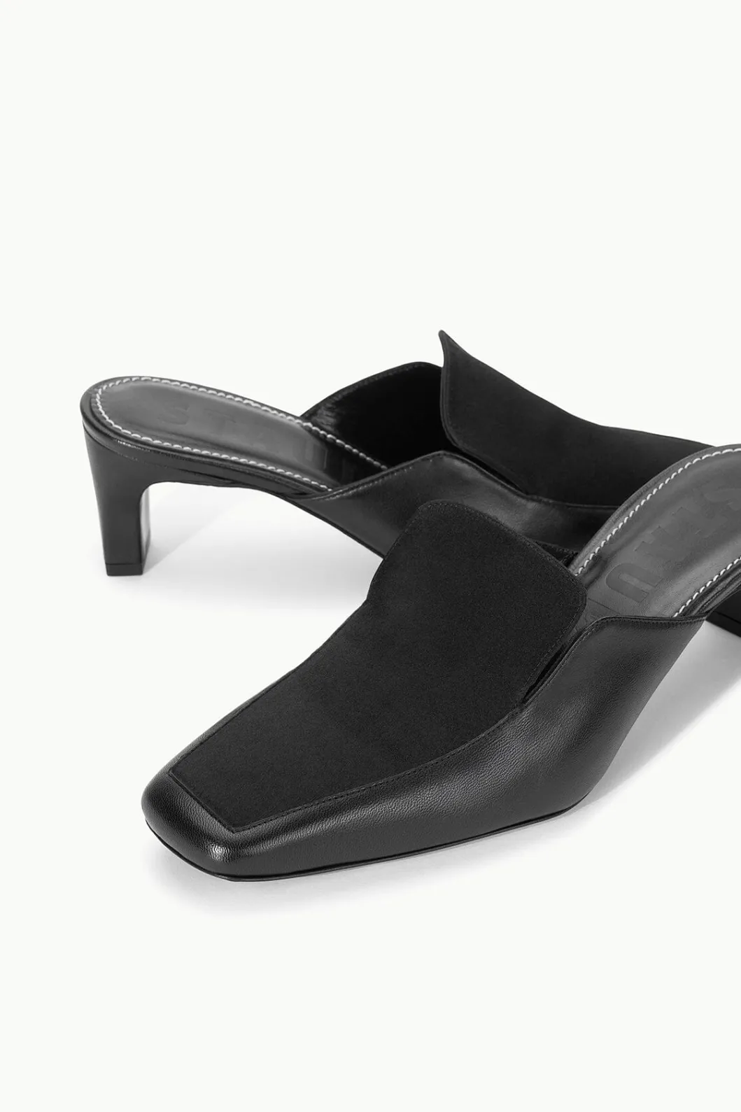staud_lee_loafer_mule_black_5.webp STAUD LEE LOAFER MULE< Mules & Flats | Loafers