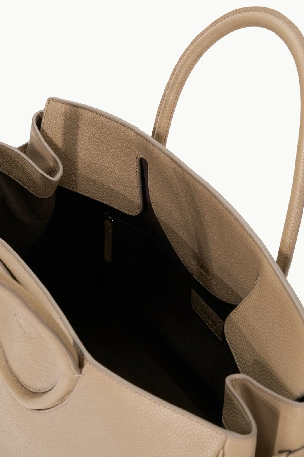 staud_maude_carryall_dune_4.webp STAUD MAUDE CARRYALL< Carryalls