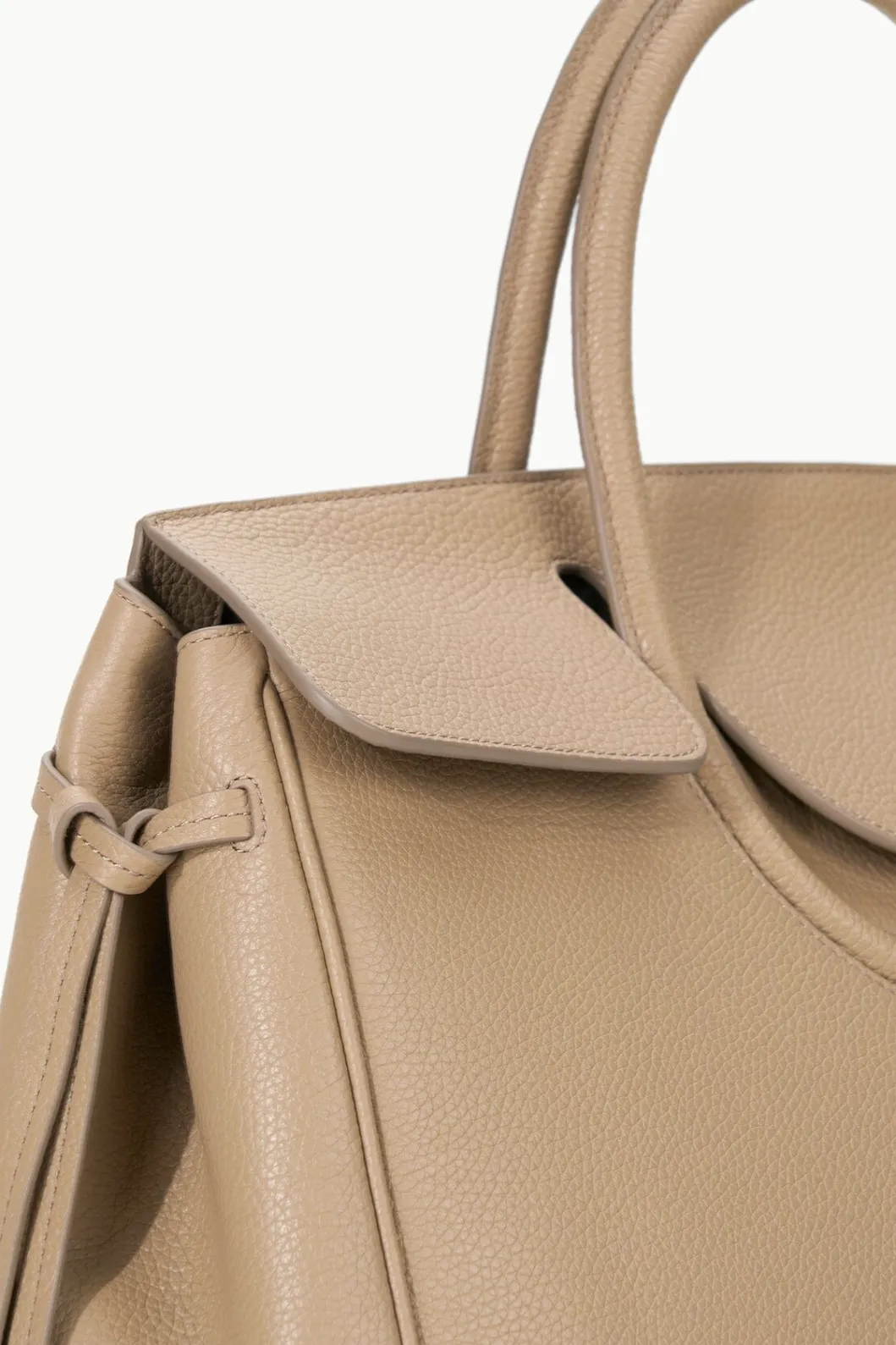 staud_maude_carryall_dune_5.webp STAUD MAUDE CARRYALL< Carryalls