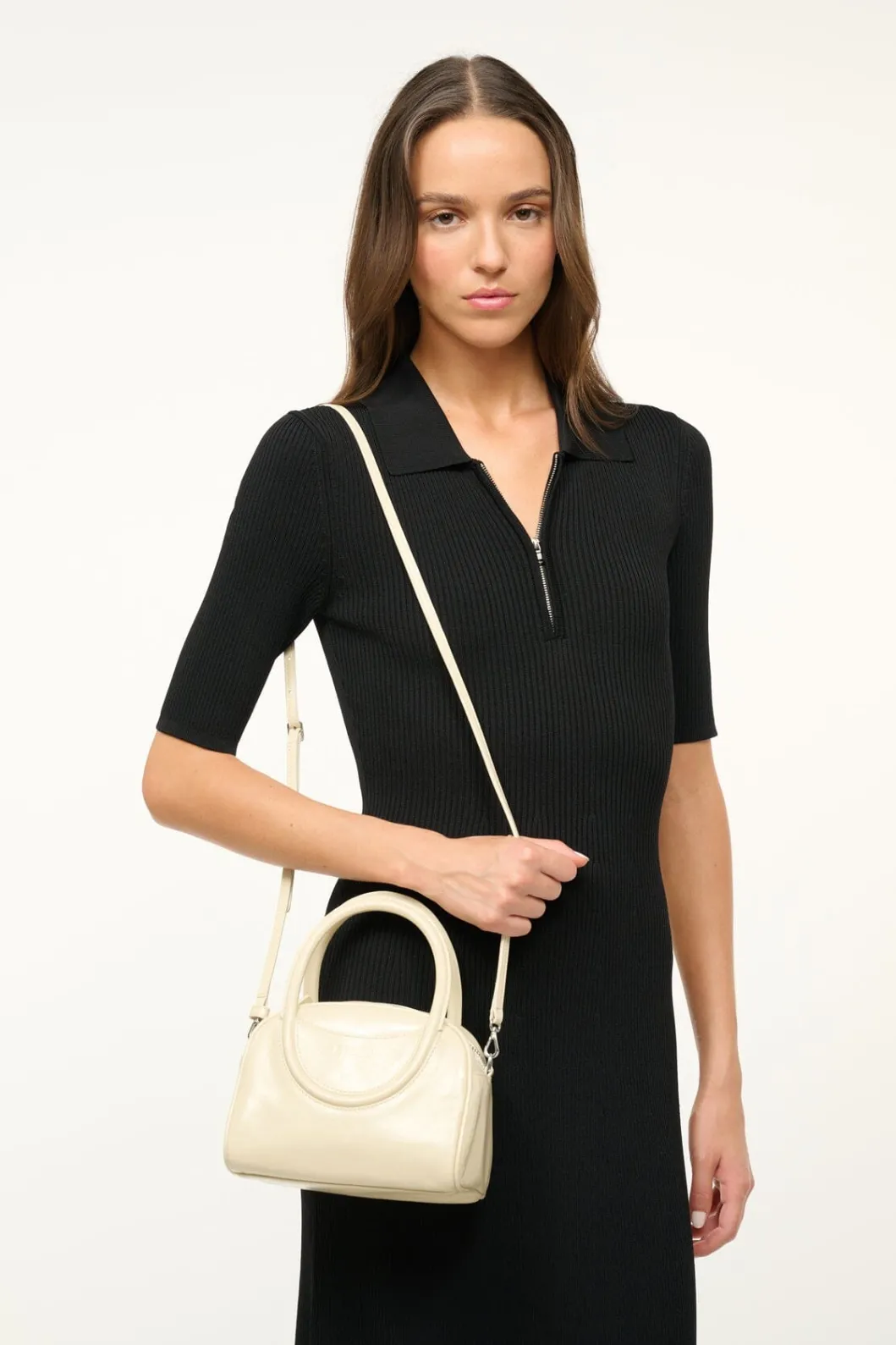 staud_maude_mini_bowler_bag_cream_3.webp STAUD MAUDE MINI BOWLER BAG< Clutches & Handhelds