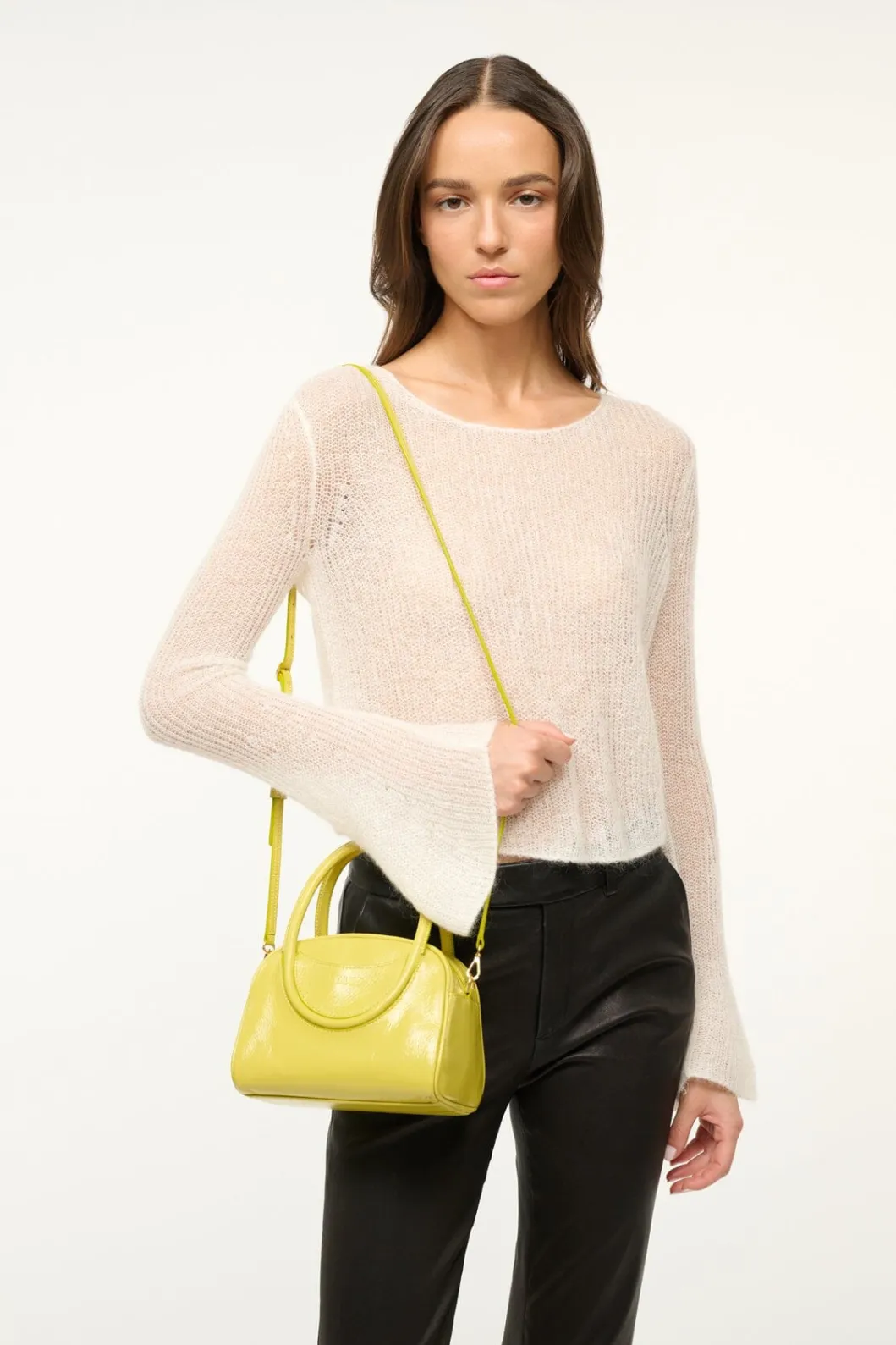 staud_maude_mini_bowler_bag_pear_3.webp STAUD MAUDE MINI BOWLER BAG< Clutches & Handhelds