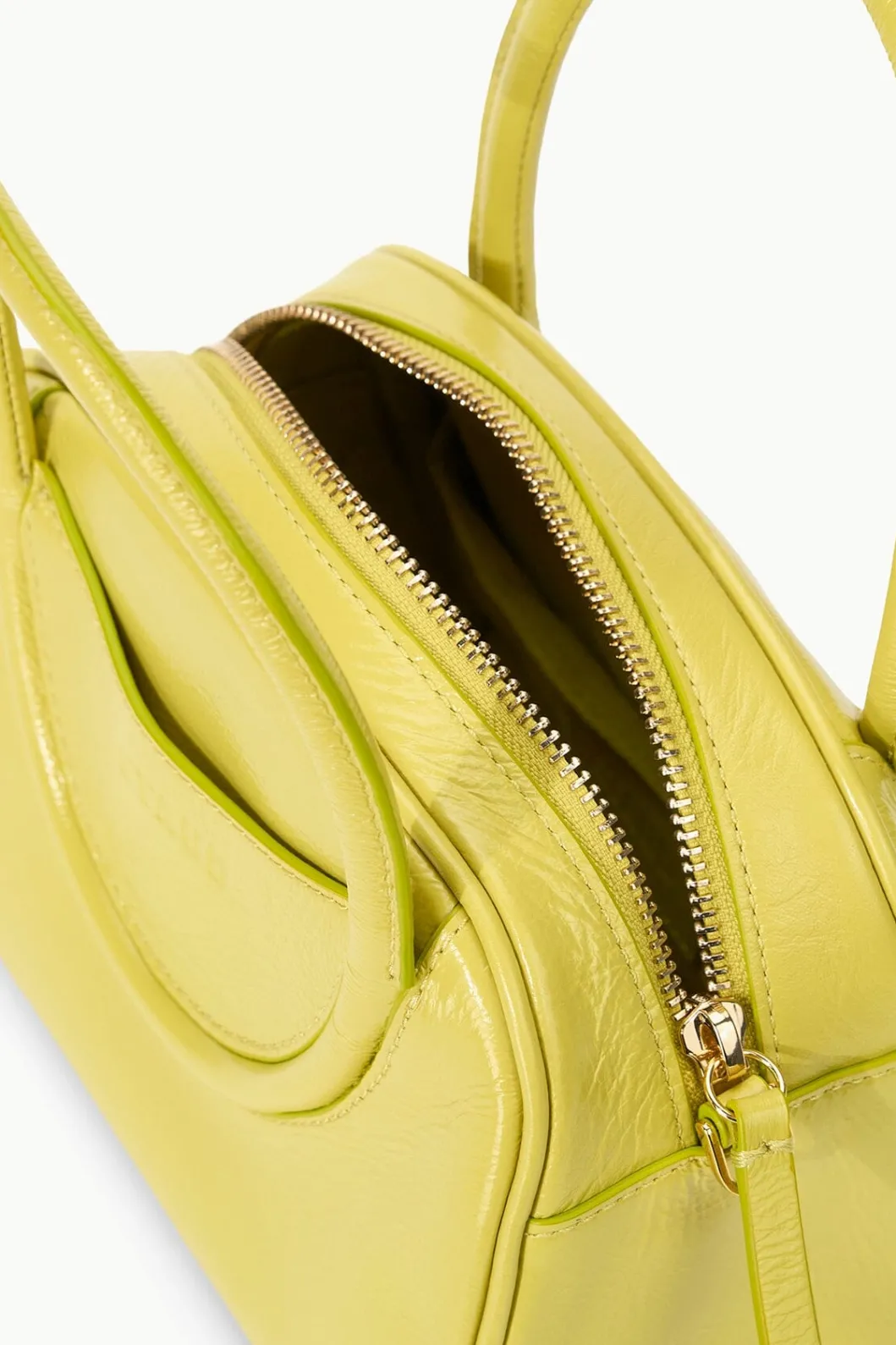 staud_maude_mini_bowler_bag_pear_6.webp STAUD MAUDE MINI BOWLER BAG< Clutches & Handhelds