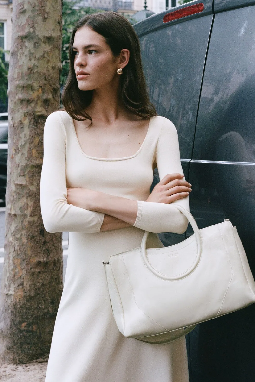 staud_maude_satchel_cream_7.webp STAUD MAUDE SATCHEL< Carryalls