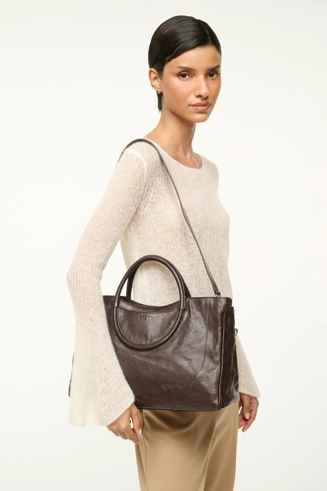 staud_maude_satchel_espresso_7.webp STAUD MAUDE SATCHEL< Carryalls