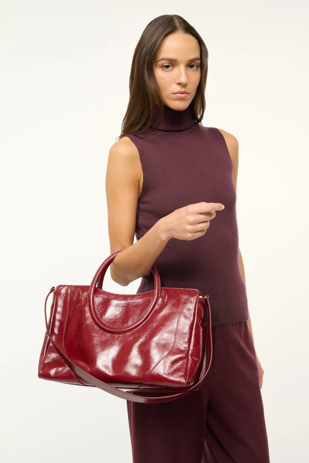 staud_maude_satchel_pinot_5.webp STAUD MAUDE SATCHEL< Carryalls